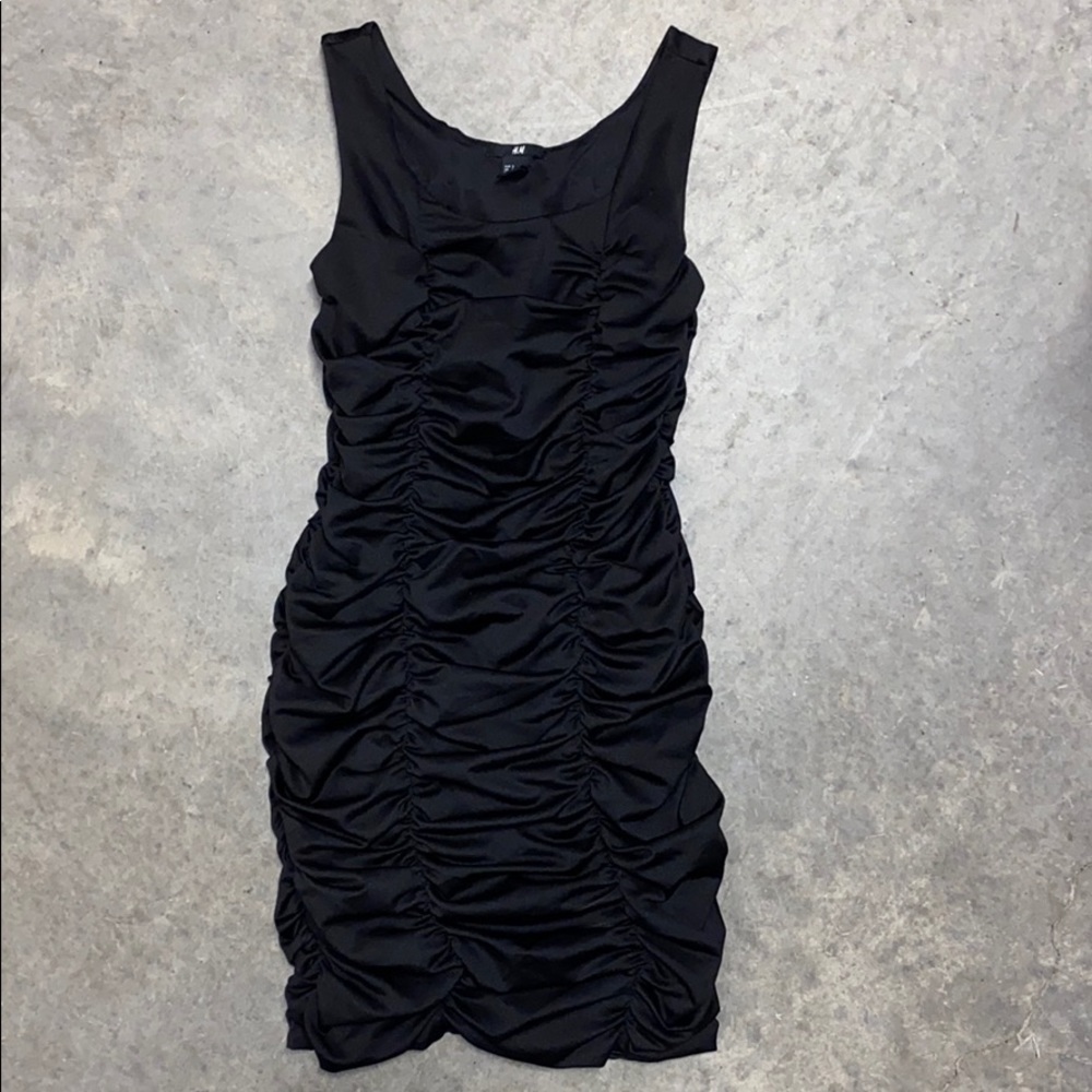 H&M black ruched party dress